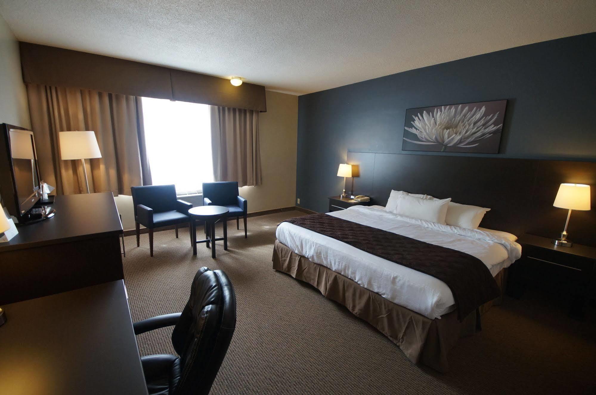 Days Inn By Wyndham Montreal Airport Conference Centre Dorval Εξωτερικό φωτογραφία
